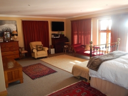 Tiny Ten Lodge