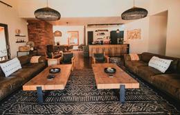 Lounge at Buffalo-Sable Lodge