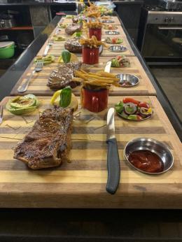 south african hunt lodge Dinner table