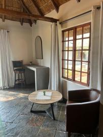 dangerous game hunt lodge in Africa