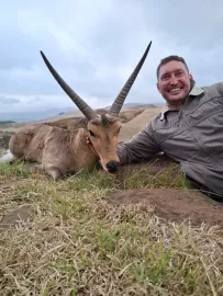 hunt free range common reedbuck south africa