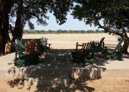 Hunt Crocodile in Zimbabwe Lodge Photo 3