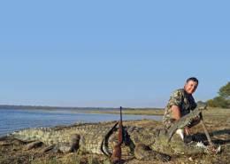 Hunt Crocodile in Zimbabwe 7