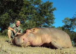Hunt Hippo in Zimbabwe 9