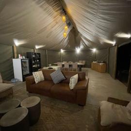Elephant Hunt Lodge Dining Area