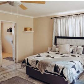 South Africa Spiral Horn Slam Lodge Photo 16