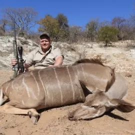 female nyala bow hunting