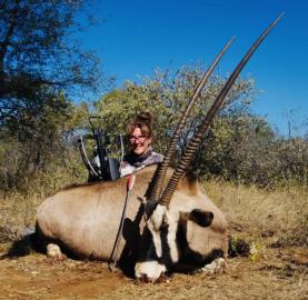Discounted Plains Game Bow Hunt Gemsbuck trophy