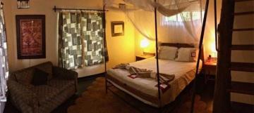 lioness hunting lodge bedroom