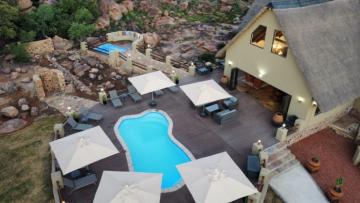Leopard Lodge Pool Deck