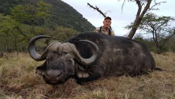Hunt Cape Buffalo in South Africa 2