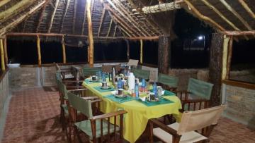 Dining table in Rungwa Leopard Camp