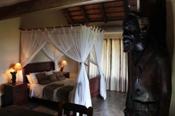 elephant hunt lodge bedroom
