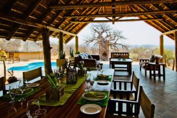 Buffalo Lodge Dining Table