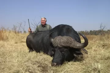 cape buffalo hunting in south africa