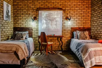 twin beds for namibian hunt
