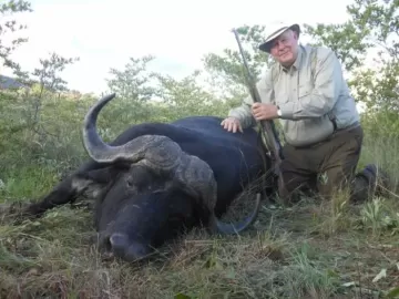 hunt dangerous game in south africa