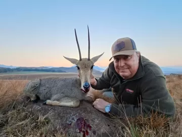 vaal rhebuck hunting in South Africa