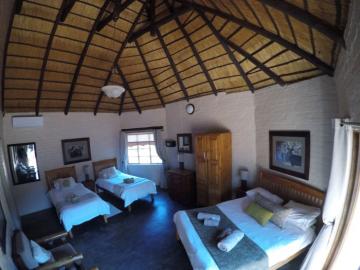 Discounted bow hunt client bedroom