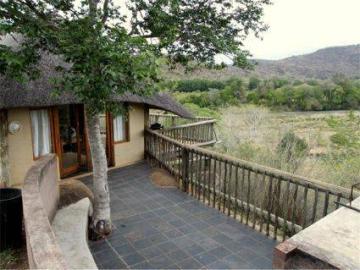 Free-Range Spiral Hunt Lodge 4