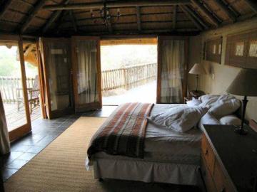 Free-Range Spiral Hunt Lodge 2