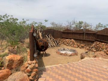 African Bow Hunt Lodge